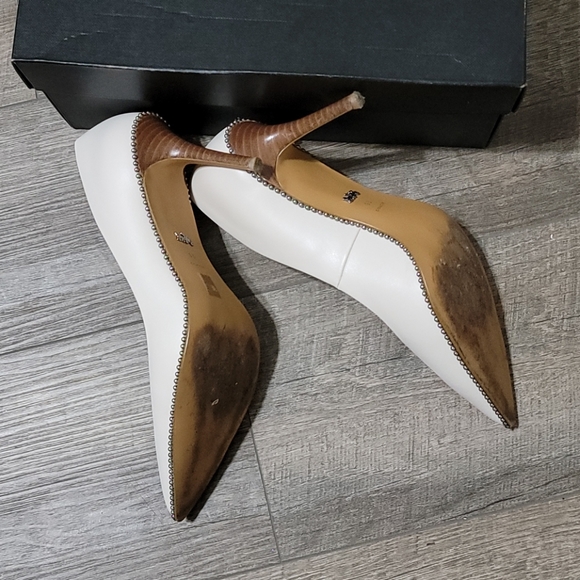 Coach pumps size 9.5 - Picture 4 of 4